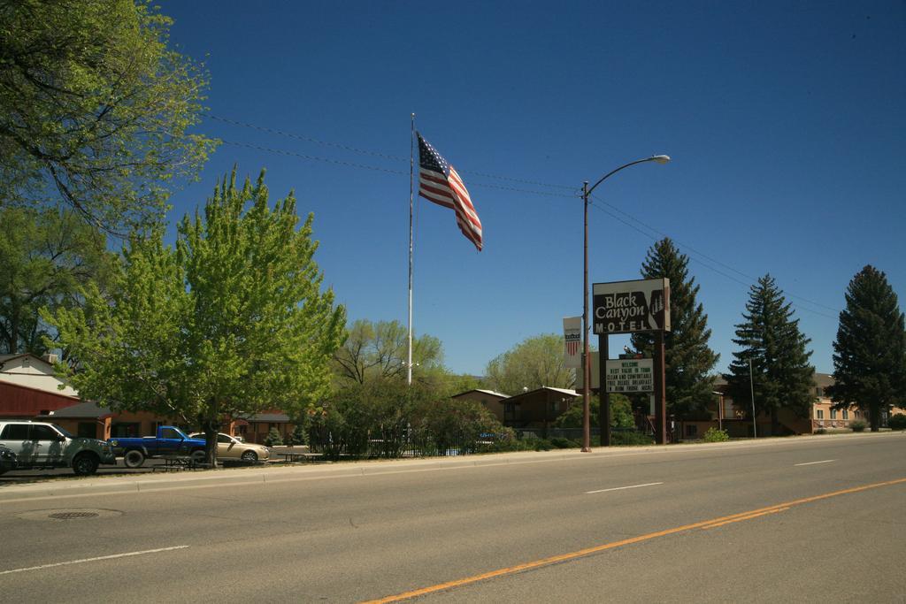 Black Canyon Motel Montrose Exterior photo